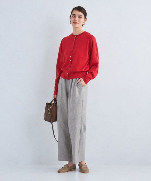 green label relaxing（グリーンレーベルリラクシング）の「EVERY エブリィ ニット クルーネック 2WAY カーディガン -ウォッシャブル-（カーディガン/ボレロ・レディース・グレー/ブラック/ライトブルー/ダークブラウン/レッド/ダークグレー/ロイヤルブルー・FREE）」の10枚目の写真