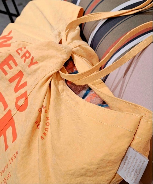 niko and...（ニコアンド）の「オリジナルビッグプリントトートバッグ（トートバッグ・レディース・イエロー/チャコール/ブルー・0）」の22枚目の写真