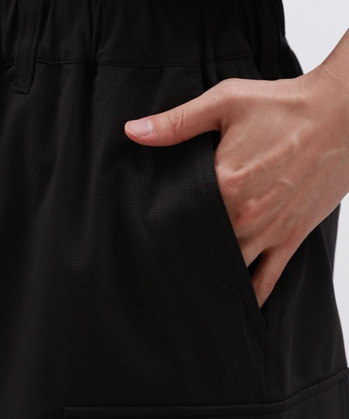 LAKOLE(ラコレ)の「吸水速乾ドットドライ4WAYショーツ / 129928(その他パンツ・メンズ・ブラック/セージグリーン/ネイビー・MEDIUM/LARGE/X-LARGE)」の16枚目の写真