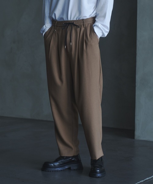 DOOPZ（ドープス）の「Hyper Fine Tapered Slacks - ハイパーファインテーパードスラックス(セットアップ可能)（スラックス・メンズ・ブラック/ライトブラウン・SMALL/MEDIUM/LARGE）」の12枚目の写真