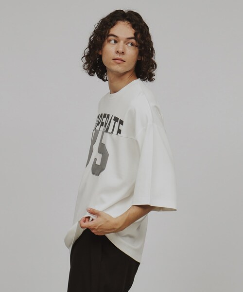 tk.TAKEO KIKUCHI(ティーケータケオキクチ)の「◆ナンバリングペイストTシャツ(Tシャツ/カットソー・メンズ・オフホワイト/ブラック・03/02)」の10枚目の写真