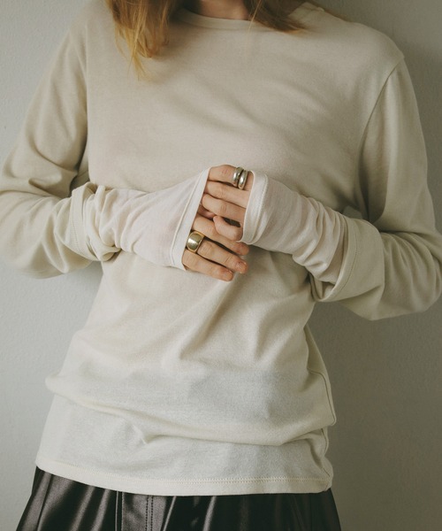 MANOF(マノフ)の「LAYERED SLEEVE CUT TOPS(Tシャツ/カットソー・レディース・ブルー/ブラック/アイボリー・FREE)」の9枚目の写真