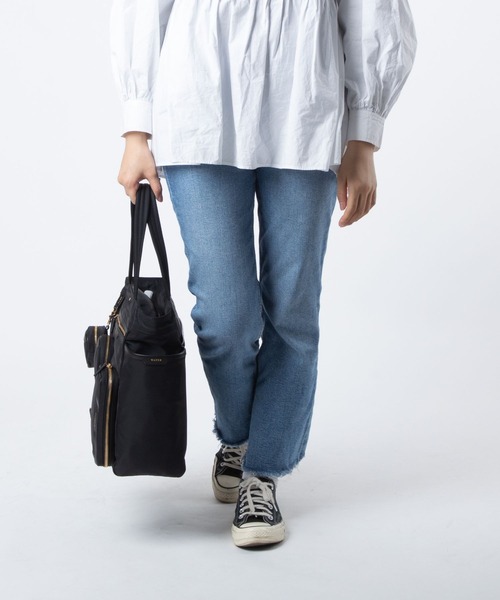 12/25まで　Anya Hindmarch ブラックナイロントートバッグ ANYA HINDMARCH＜アニヤ ハインドマーチ＞ナイロントートバッグ