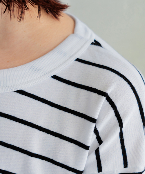 Spick & Span（スピックアンドスパン）の「MAISON CORNICHON / メゾン コルニション ボーダープルオーバー（Tシャツ/カットソー・レディース・ホワイト/ブラック/レッド・FREE）」の21枚目の写真