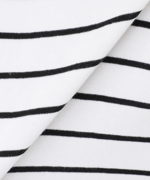 Spick & Span（スピックアンドスパン）の「MAISON CORNICHON / メゾン コルニション ボーダープルオーバー（Tシャツ/カットソー・レディース・ホワイト/ブラック/レッド・FREE）」の4枚目の写真