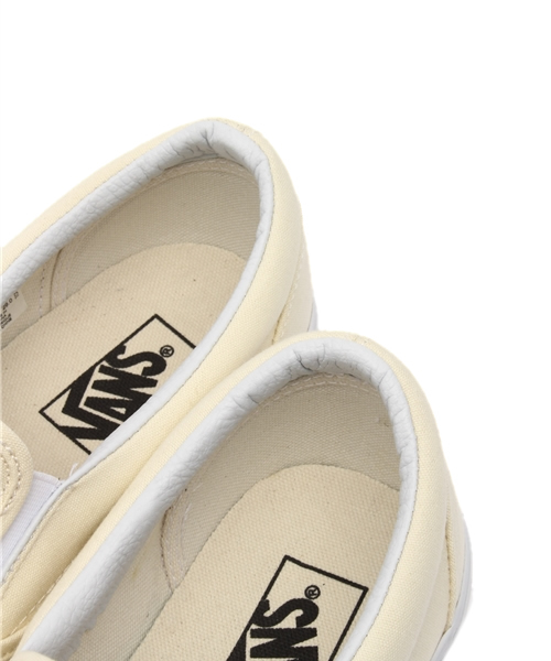 ★vans★クラシックスリッポン ホワイト VANS ヴァンズ CLASSIC SLIP-ON クラシックスリッポン VN