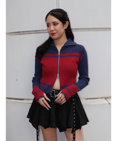 jouetie(ジュエティ)の「ラインハイネックジップニットカーディガン(ニット/セーター・レディース・ブラック/ネイビー/グレー・MEDIUM)」の4枚目の写真