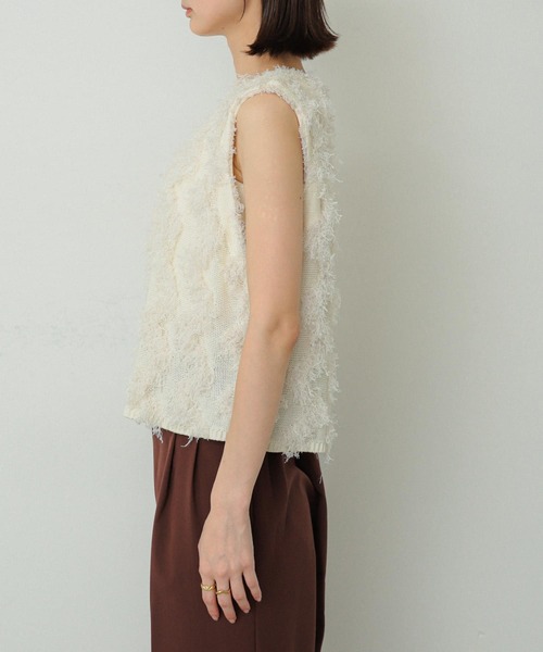 SENSE OF PLACE by URBAN RESEARCH(センスオブプレイスバイアーバンリサーチ)の「テープヤーンフリンジベスト(ベスト・レディース・ブラック/アイボリー・ONE)」の11枚目の写真
