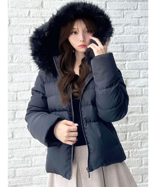 RESEXXY(リゼクシー)の「ショートダウンジャケット(ダウンジャケット/コート・レディース・ブラック/ベージュ/ホワイト・FREE)」の12枚目の写真