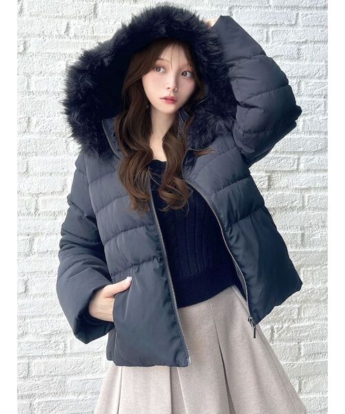 RESEXXY(リゼクシー)の「ショートダウンジャケット(ダウンジャケット/コート・レディース・ブラック/ベージュ/ホワイト・FREE)」の13枚目の写真