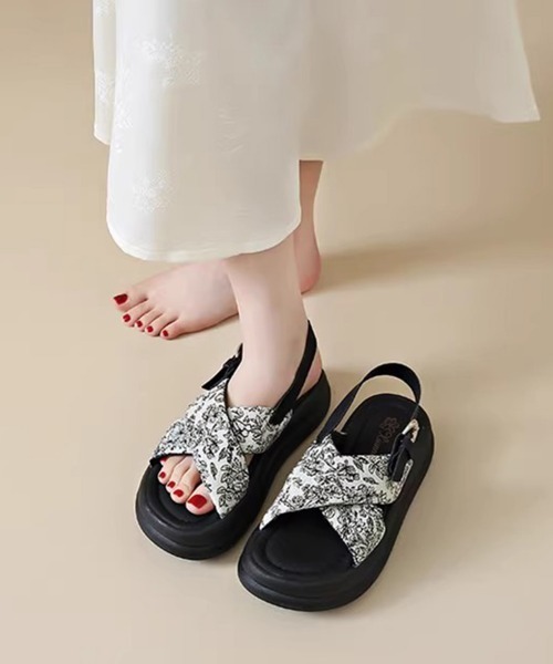 Miniministore(ミニミニストア)の「厚底サンダル クロスベルトサンダル 美脚(サンダル・レディース・ブラック/アイボリー・22.5cm/23.0cm/23.5cm/24.0cm/24.5cm/25.0cm)」の10枚目の写真