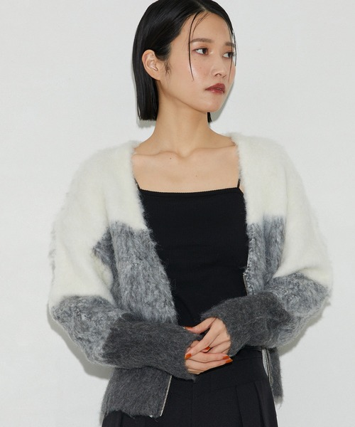 Firsthand（ファーストハンド）の「Firsthand/ファーストハンド リサイクルシャギーグラデーションZIPカーディガン / ジップカーデ（カーディガン/ボレロ・レディース・オフホワイト/サックスブルー/オレンジ・FREE）」の4枚目の写真