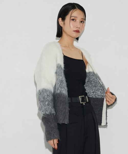 Firsthand（ファーストハンド）の「Firsthand/ファーストハンド リサイクルシャギーグラデーションZIPカーディガン / ジップカーデ（カーディガン/ボレロ・レディース・オフホワイト/サックスブルー/オレンジ・FREE）」の11枚目の写真