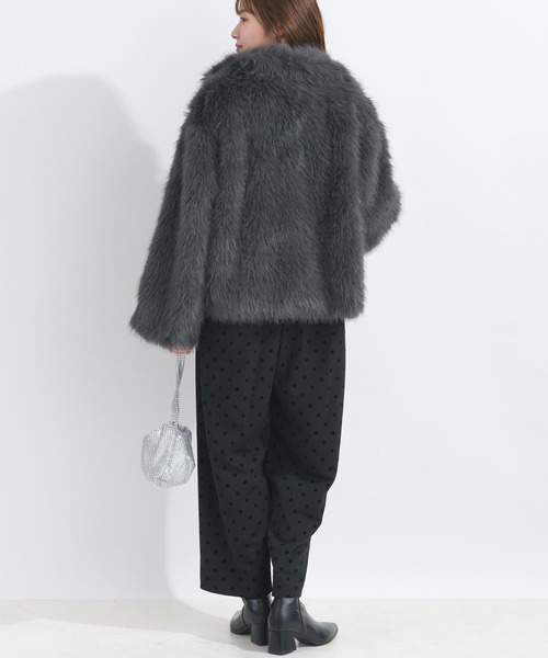 PICCIN(ピッチン)の「【WEB限定】フェイクファージャケット(その他アウター・レディース・グレイッシュベージュ/チャコールグレー・M)」の9枚目の写真