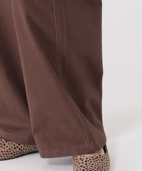 studio CLIP（スタディオクリップ）の「《days》チノストレートパンツ[プチ・プラスサイズあり]（チノパンツ・レディース・ネイビー/グレー/ブラウン/ベージュ・SMALL/MEDIUM/LARGE/ﾌﾘｰ(L)/PF）」の19枚目の写真