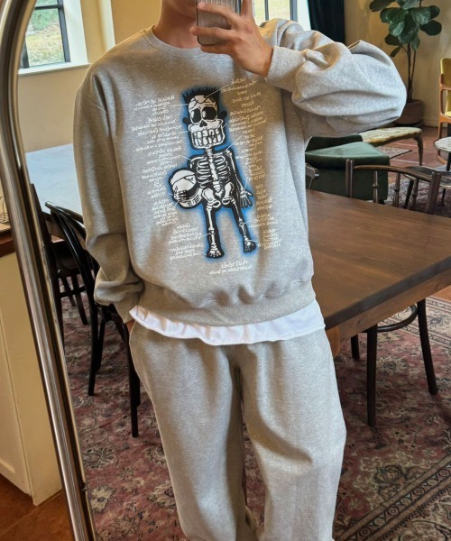 セール】BIG SALE開催中！【BY ATTENTION】 ドクロプリント スウェット