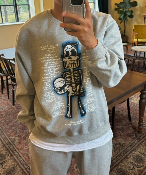 セール】BIG SALE開催中！【BY ATTENTION】 ドクロプリント スウェット