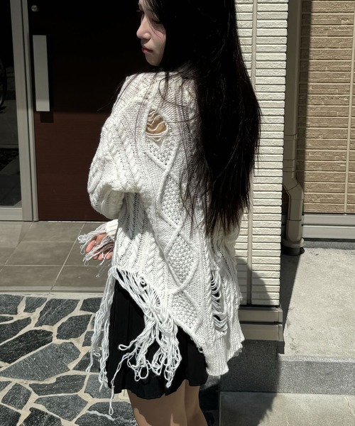 madrepadre（マドレパドレ）の「グランジニットセーター（ニット/セーター・レディース・ホワイト・FREE）」の4枚目の写真