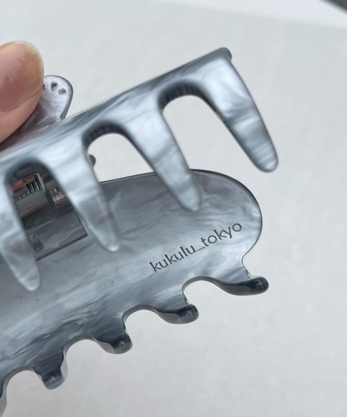 tone（トーン）の「【KuKuLu TOKYO】レースシルエット バンスクリップ（バレッタ/ヘアクリップ・レディース・アイボリー/シルバー/ブラウン・FREE）」の8枚目の写真