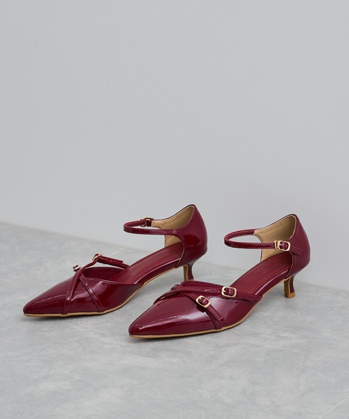 Juze(ジュゼ)の「ストラップデザインパンプス(パンプス・レディース・ブラック/ワイン・L/M/S)」の3枚目の写真