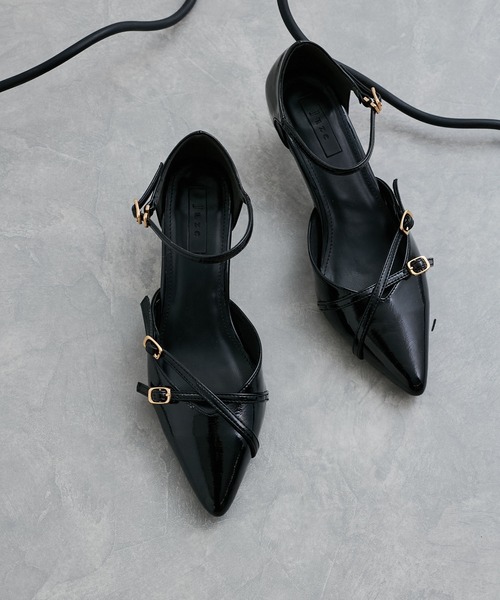 Juze(ジュゼ)の「ストラップデザインパンプス(パンプス・レディース・ブラック/ワイン・L/M/S)」の6枚目の写真