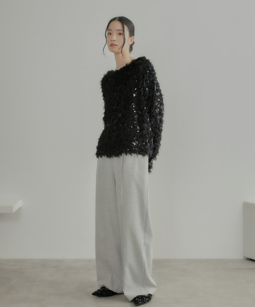 Olu.（オルドット）の「スパンコールフェザートップス（Tシャツ/カットソー・レディース・アイボリー/ブラック・FREE）」の14枚目の写真