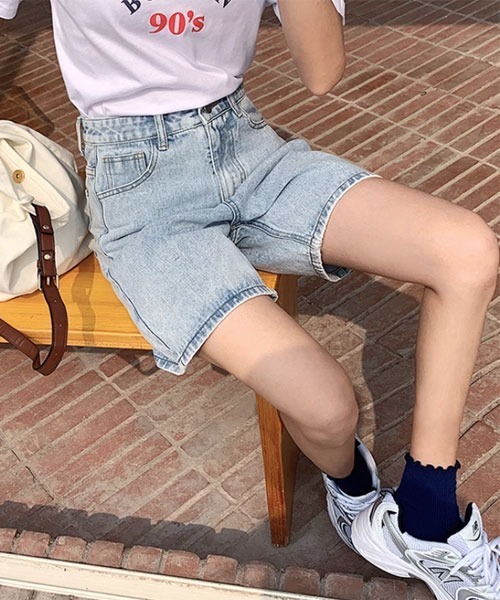 urge:(アージコロン )の「【URGE:】ハーフ丈 デニム パンツ(デニムパンツ・レディース・ブルー/ネイビー・SMALL/MEDIUM/LARGE/X-LARGE)」の5枚目の写真