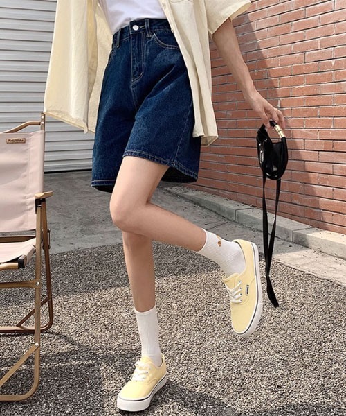 urge:(アージコロン )の「【URGE:】ハーフ丈 デニム パンツ(デニムパンツ・レディース・ブルー/ネイビー・SMALL/MEDIUM/LARGE/X-LARGE)」の6枚目の写真
