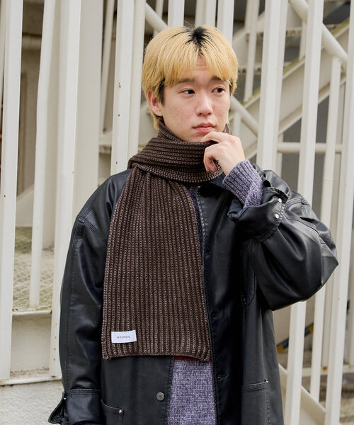 WHIMSIC(ウィムジック)の「*【WHIMSIC】サンフェードニットマフラー(マフラー・レディース・ブラウン/チャコールグレー・FREE)」の13枚目の写真