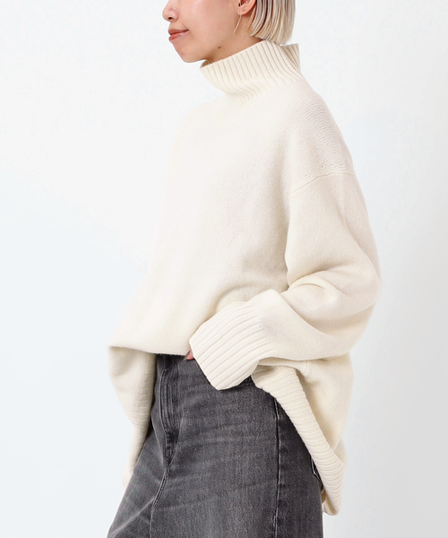 AP STUDIO（エーピーストゥディオ）の「ウールカシミヤタートルネックニット（ニット/セーター・レディース・ブラック/チャコールグレー/ホワイト・FREE）」の12枚目の写真