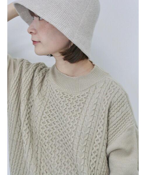 Samansa Mos2 blue（サマンサモスモスブルー）の「【マシンウォッシャブル】ケーブルニットプルオーバー（ニット/セーター・レディース・ベージュ/オフホワイト/ブルー/グレー/イエロー・F）」の3枚目の写真