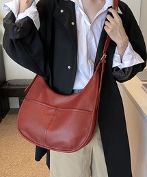 外ポケット付◎レザータッチハーフムーンショルダーバッグ