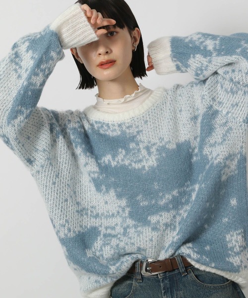 LAKOLE（ラコレ）の「ニュアンス柄ニットプルオーバー / 252896（ニット/セーター・レディース・ブルー/グレー/イエロー/ピンク・SMALL/MEDIUM）」の2枚目の写真