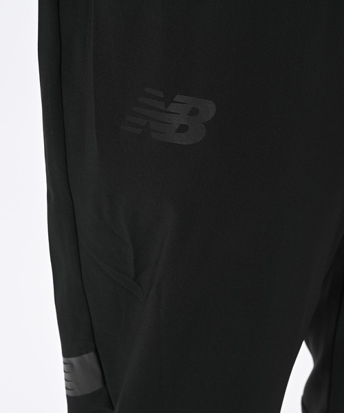 NEW BALANCE(ニューバランス)の「Black Out ストレッチウーブンパンツ(スウェットパンツ・メンズ・ブラック/チャコールグレー・LARGE/MEDIUM/SMALL)」の13枚目の写真