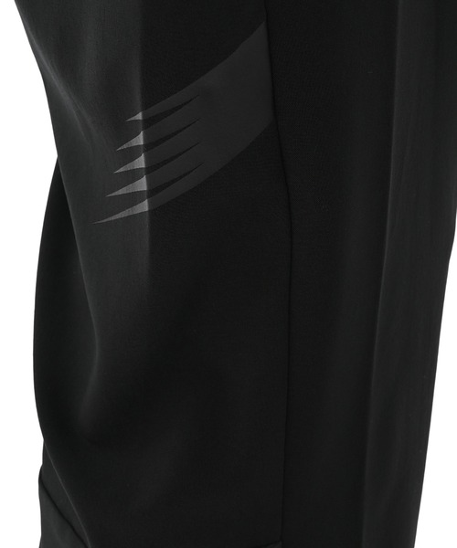 NEW BALANCE(ニューバランス)の「Black Out ストレッチウーブンパンツ(スウェットパンツ・メンズ・ブラック/チャコールグレー・LARGE/MEDIUM/SMALL)」の14枚目の写真