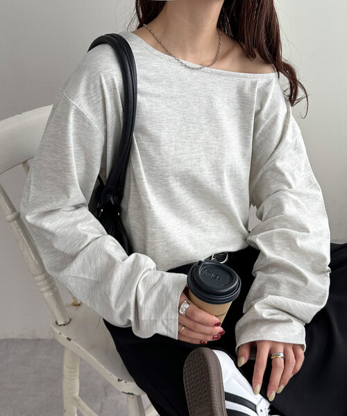 DISCOAT(ディスコート)の「【新色追加!/WEB限定】2WAYワンショルプルオーバー(Tシャツ/カットソー・レディース・ネイビー/ブラック/ピンク系その他/ホワイト系その他/レッド/ピンク/ライトグレー/オフホワイト/チャコールグレー/ブラック系その他/ブラウン/ダークブルー/モカ/アイボリー・MEDIUM)」の7枚目の写真