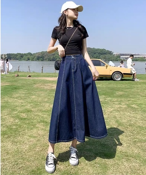 paravion（パラビオン）の「フレアデニムスカート／ウエストゴム（デニムスカート・レディース・ライトブルー/ネイビー・LARGE/MEDIUM/SMALL）」の4枚目の写真