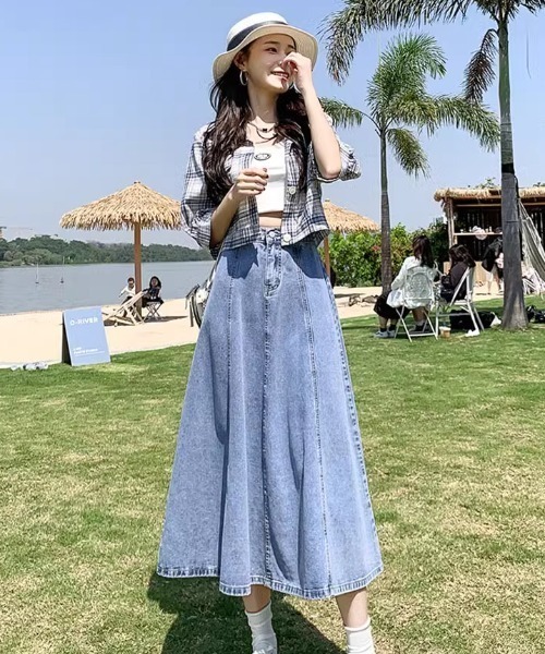 paravion（パラビオン）の「フレアデニムスカート／ウエストゴム（デニムスカート・レディース・ライトブルー/ネイビー・LARGE/MEDIUM/SMALL）」の7枚目の写真