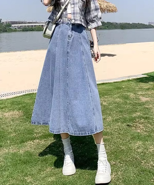 paravion（パラビオン）の「フレアデニムスカート／ウエストゴム（デニムスカート・レディース・ライトブルー/ネイビー・LARGE/MEDIUM/SMALL）」の8枚目の写真