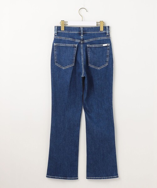 ANY SIS（エニィスィス）の「【美Denimシリーズ】センタープレスセミフレア デニム（デニムパンツ・レディース・ホワイト系/ダルブルー系/スカイブルー系・3/2/1）」の22枚目の写真