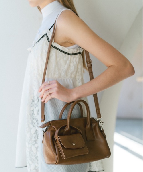 ECREL（エクレール）の「チャームセットミニボストン / 500mlペットボトル収納可能（ボストンバッグ・レディース・アイボリー/ブラック/キャメル・FREE）」の10枚目の写真