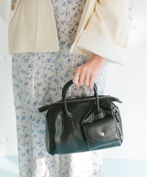 ECREL（エクレール）の「チャームセットミニボストン / 500mlペットボトル収納可能（ボストンバッグ・レディース・アイボリー/ブラック/キャメル・FREE）」の15枚目の写真