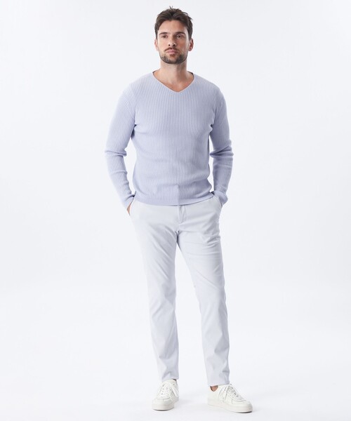 EPOCA UOMO（エポカウォモ）の「Vネックリブニット（ニット/セーター・メンズ・ブラック/パープル系その他7・48/46）」の3枚目の写真