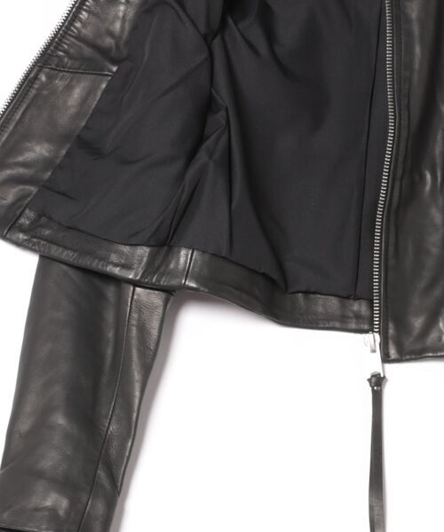 ALLSAINTS（オールセインツ）の「ALMA LEATHER JACKET | ALMA レザー ジャケット（その他アウター・レディース・ブラック・4/6/8/10）」の3枚目の写真