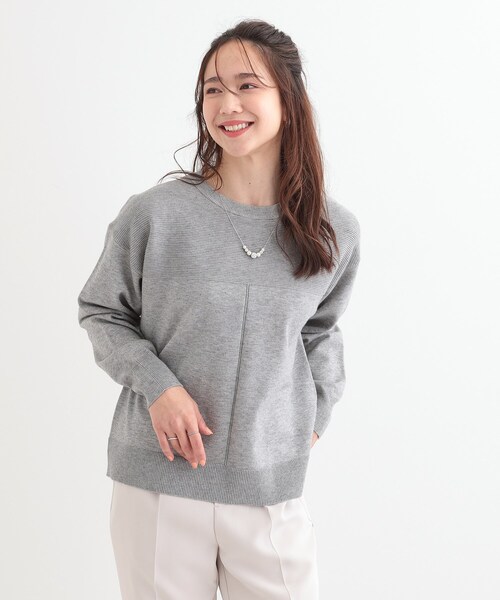 SHOO・LA・RUE（シューラルー）の「【S-LL/洗える】顔回りすっきりガーター編み切り替えニット（ニット/セーター・レディース・グレー/ライトブルー/オフホワイト・04/03/02/01）」の15枚目の写真