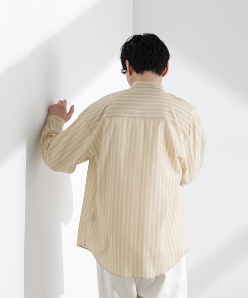 NANO universe（ナノユニバース）の「「大人のワイドシャツ」バンドカラー ストライプ 長袖（シャツ/ブラウス・メンズ・ベージュ/グレー/サックスブルー・M/L）」の7枚目の写真
