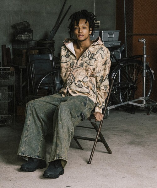 NAUTICA(ノーティカ)の「NAUTICA JEANS CO./ノーティカジーンズ Camo&Map&Sky Sweat Zip Hoodie/カモ柄 マップ柄 タイダイ柄 スウェット ジップフーディ(パーカー・メンズ・カモフラージュ/その他15/オフホワイト・MEDIUM/LARGE)」の5枚目の写真