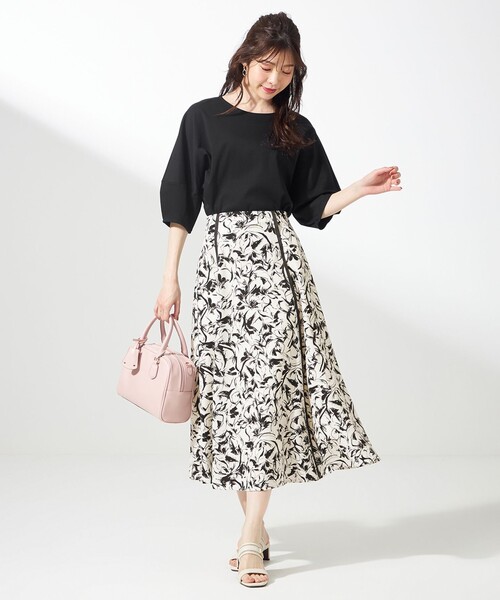 ANY SIS（エニィスィス）の「【洗える】ラインポイントフラワー スカート（スカート・レディース・ホワイト系4/スカイブルー系4・1/3/2）」の3枚目の写真