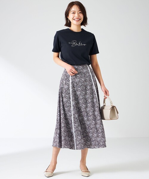 ANY SIS（エニィスィス）の「【洗える】ラインポイントフラワー スカート（スカート・レディース・ホワイト系4/スカイブルー系4・1/3/2）」の4枚目の写真