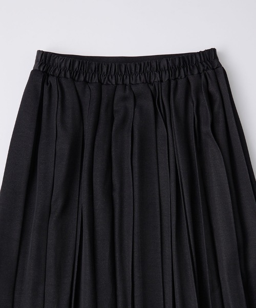 MONO-MART LADY'S（モノマートレディース）の「アソート プリーツ フレア ロングスカート（スカート・レディース・ブラック/ベージュ/ネイビー/ブラウン/ブルー・FREE）」の22枚目の写真